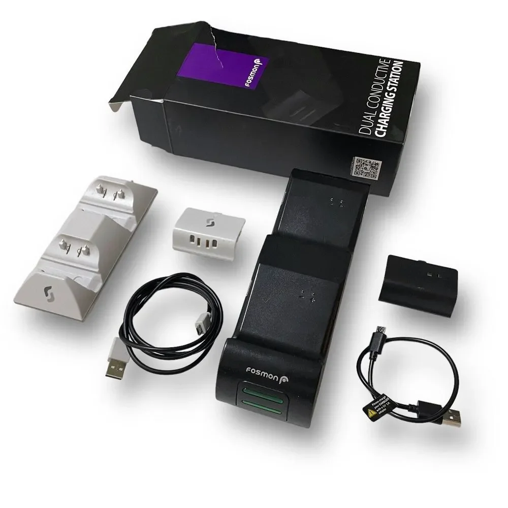 Xbox One Dual Conductive Charging Station (2) + Battery Pack (2) + USB Cable (2)